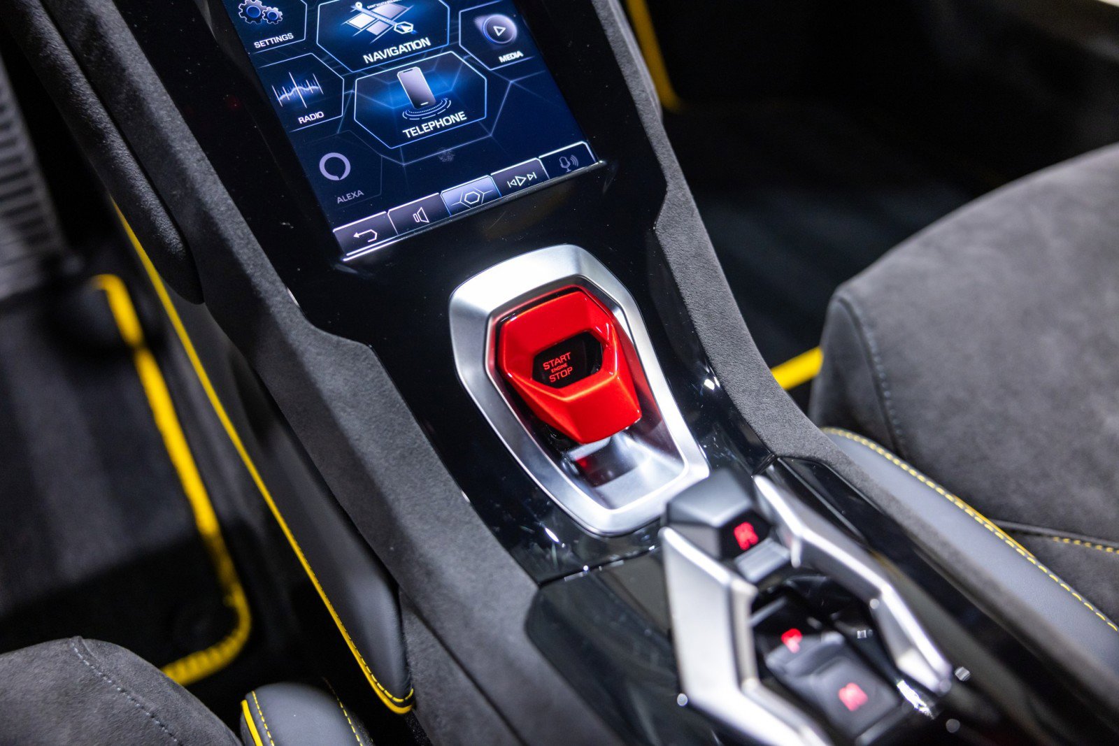 Used 2023 Lamborghini Huracan Tecnica RWD image 44