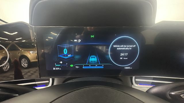 Certified 2023 Hyundai Elantra Limited FWD image 15