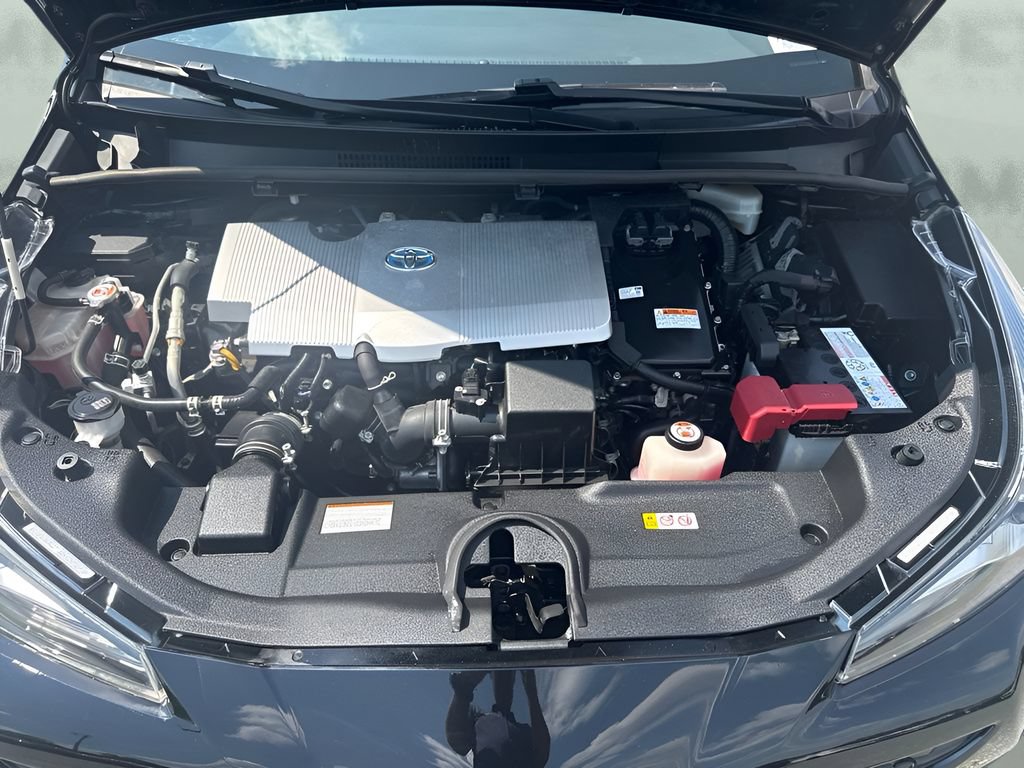 Used 2021 Toyota Prius LE FWD image 15