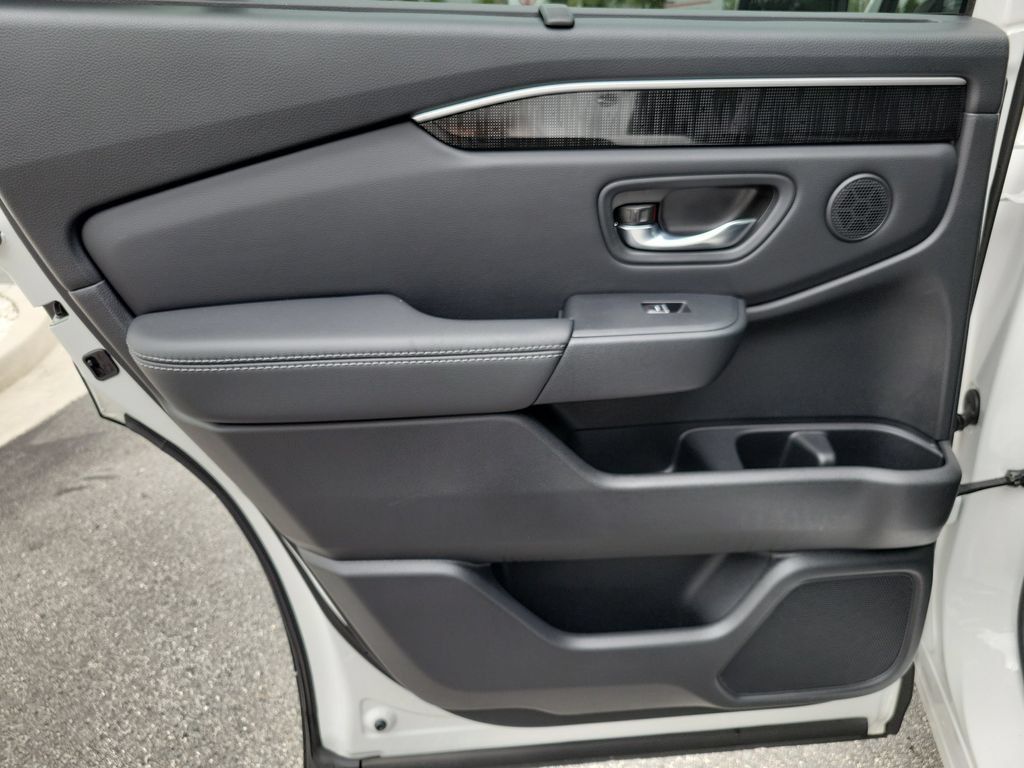 Certified 2023 Honda Pilot Elite image 15