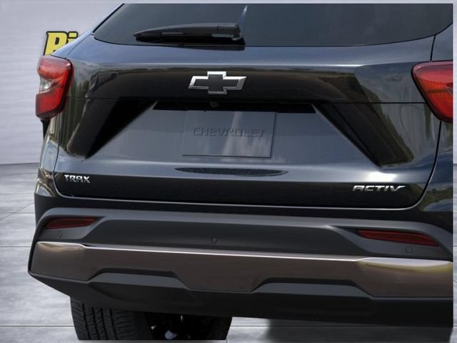 New 2026 Chevrolet Trax ACTIV w/ Sunroof Package FWD image 14
