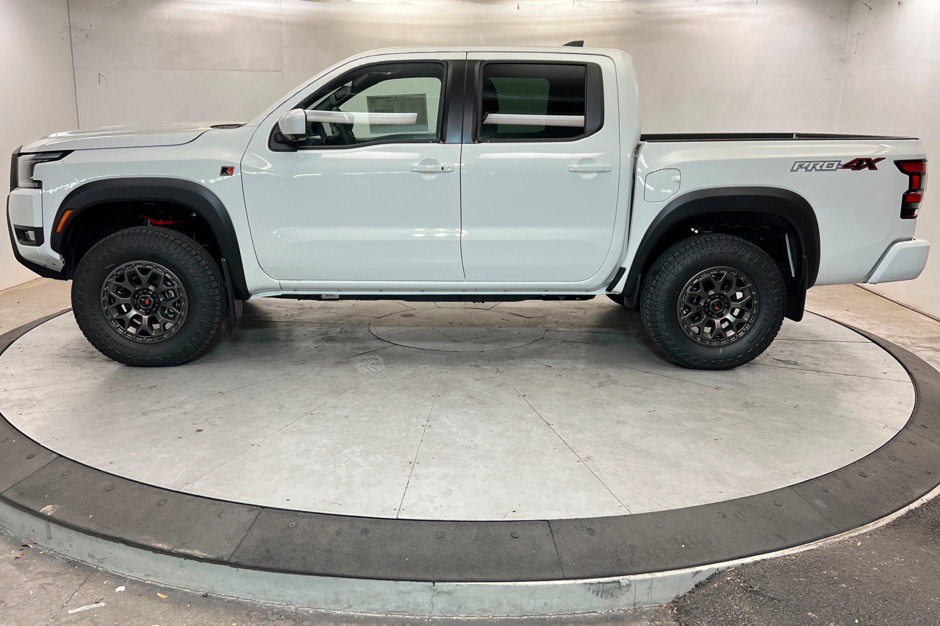 New 2026 Nissan Frontier PRO-4X w/ Pro Premium Package image 2