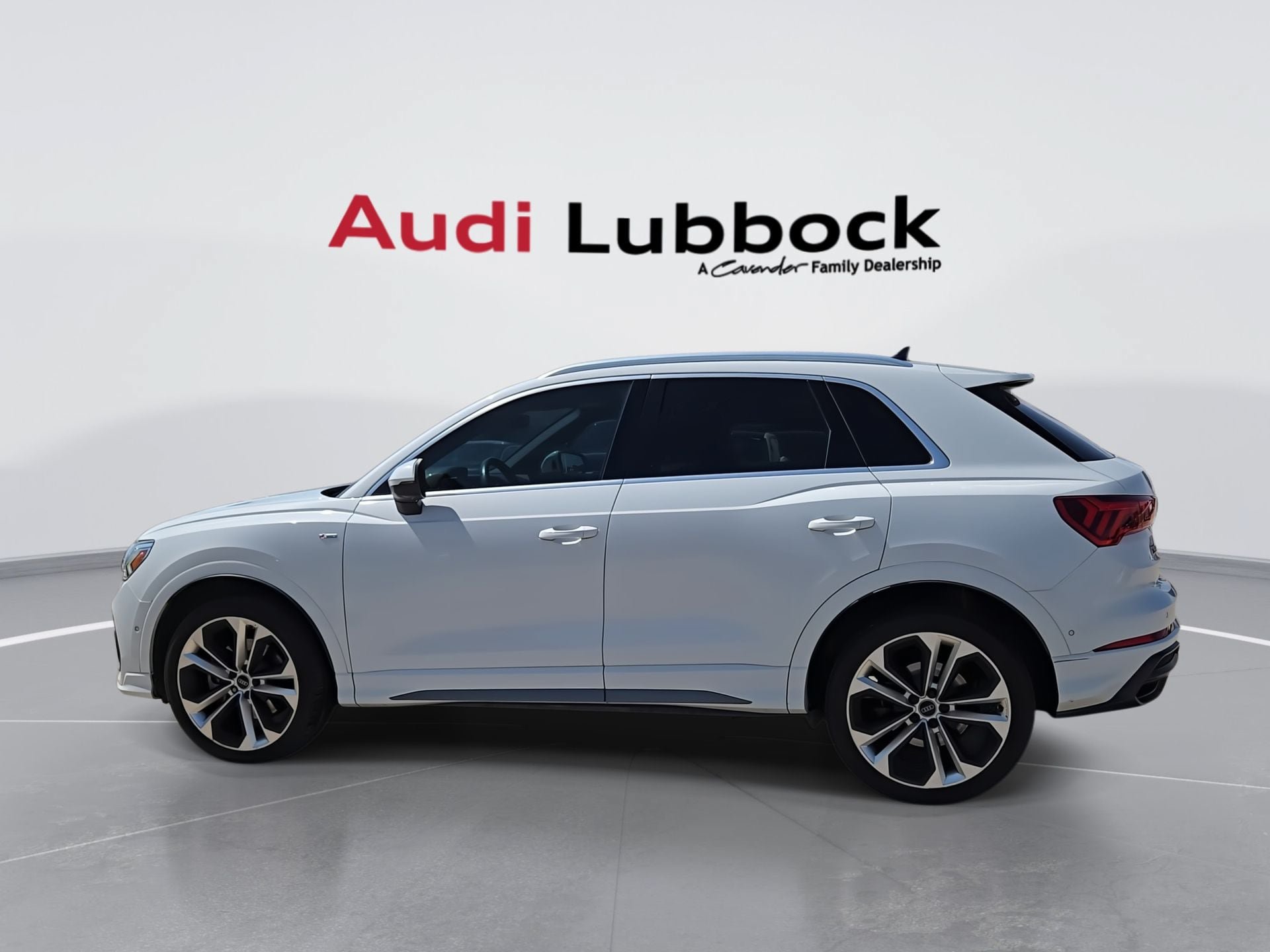 Used 2019 Audi Q3 2.0T Prestige w/ Prestige Package AWD/4WD image 6