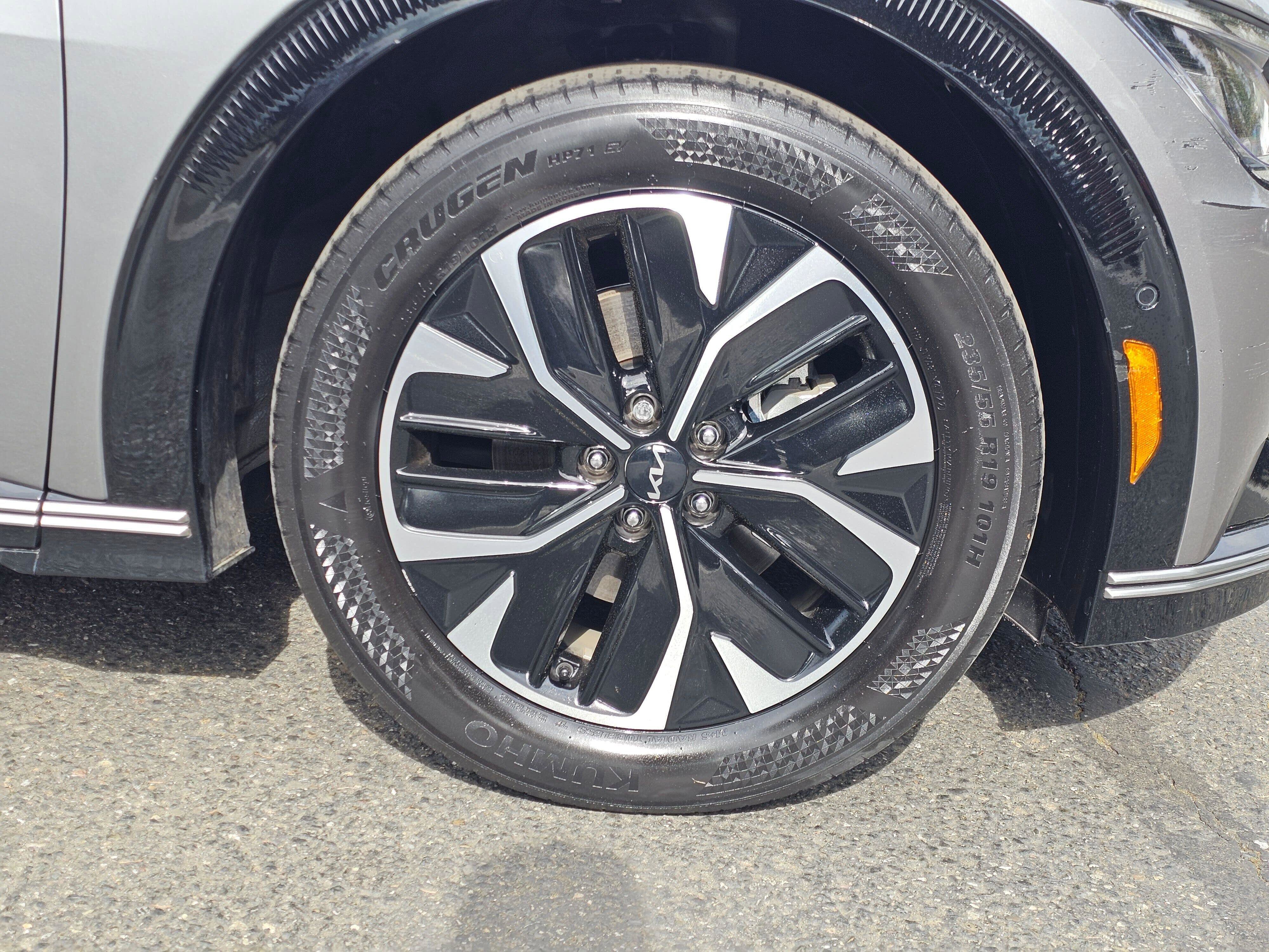 Used 2023 Kia EV6 Wind w/ Wind Technology Package image 9