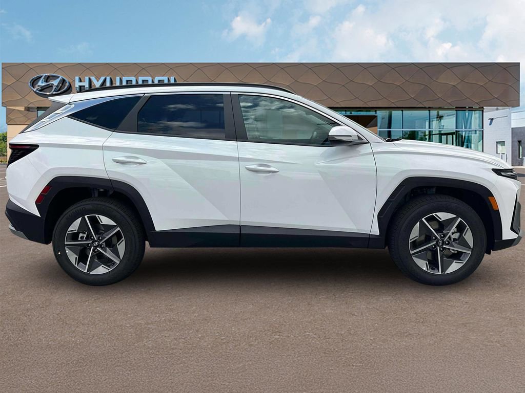 New 2025 Hyundai Tucson SEL image 9