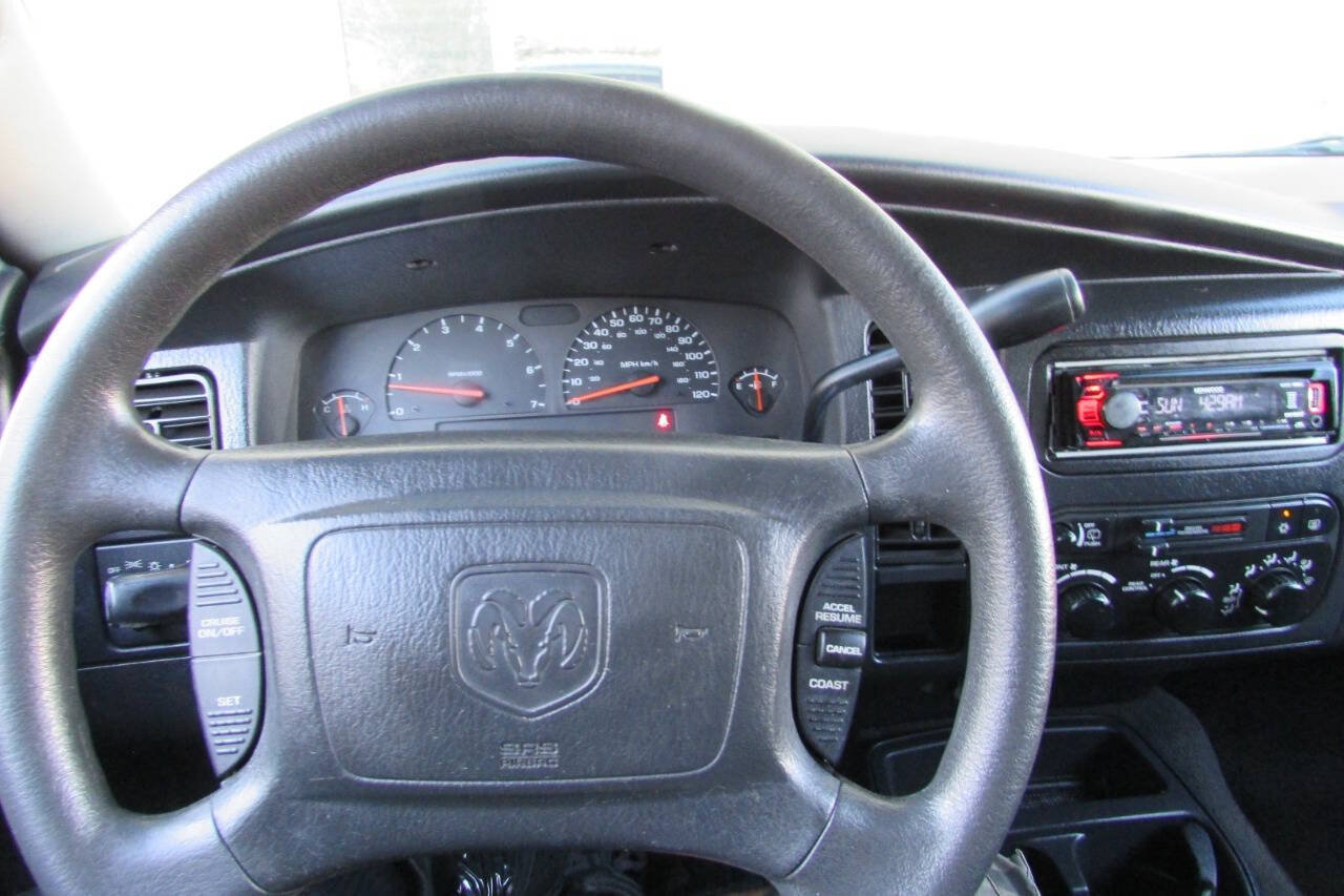 Used 2003 Dodge Durango Sport image 35