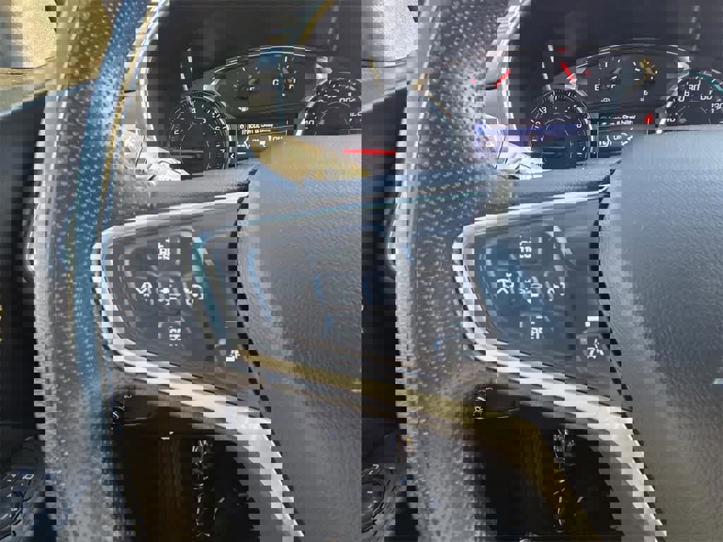 Used 2023 Chevrolet Equinox LT image 19