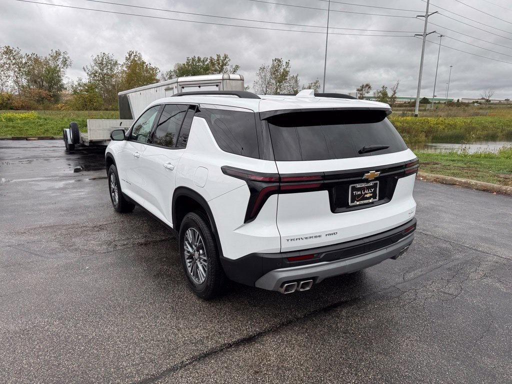 New 2026 Chevrolet Traverse LT w/ Driver Confidence Package AWD/4WD image 5