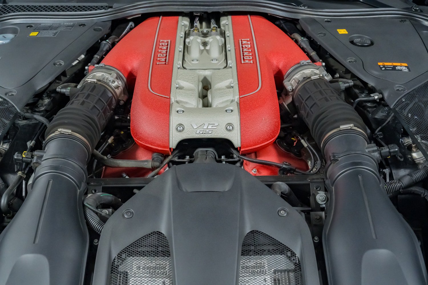 Certified 2020 Ferrari 812 Superfast RWD image 36