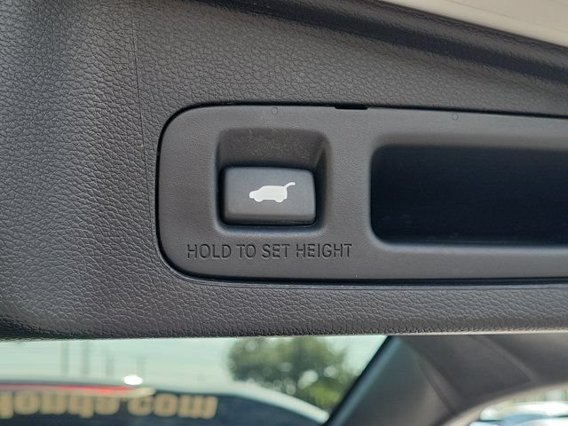 Certified 2022 Honda CR-V Touring image 13