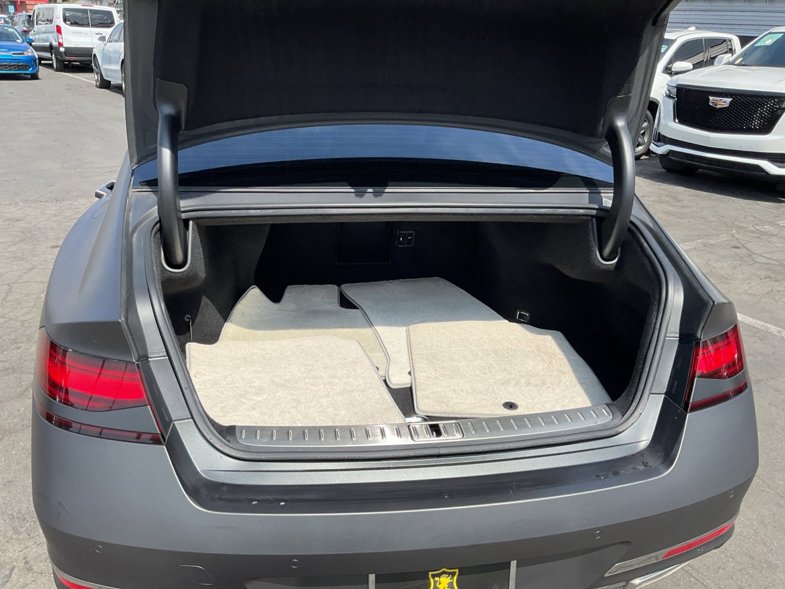 Used 2023 Genesis G90 3.5T AWD/4WD image 25