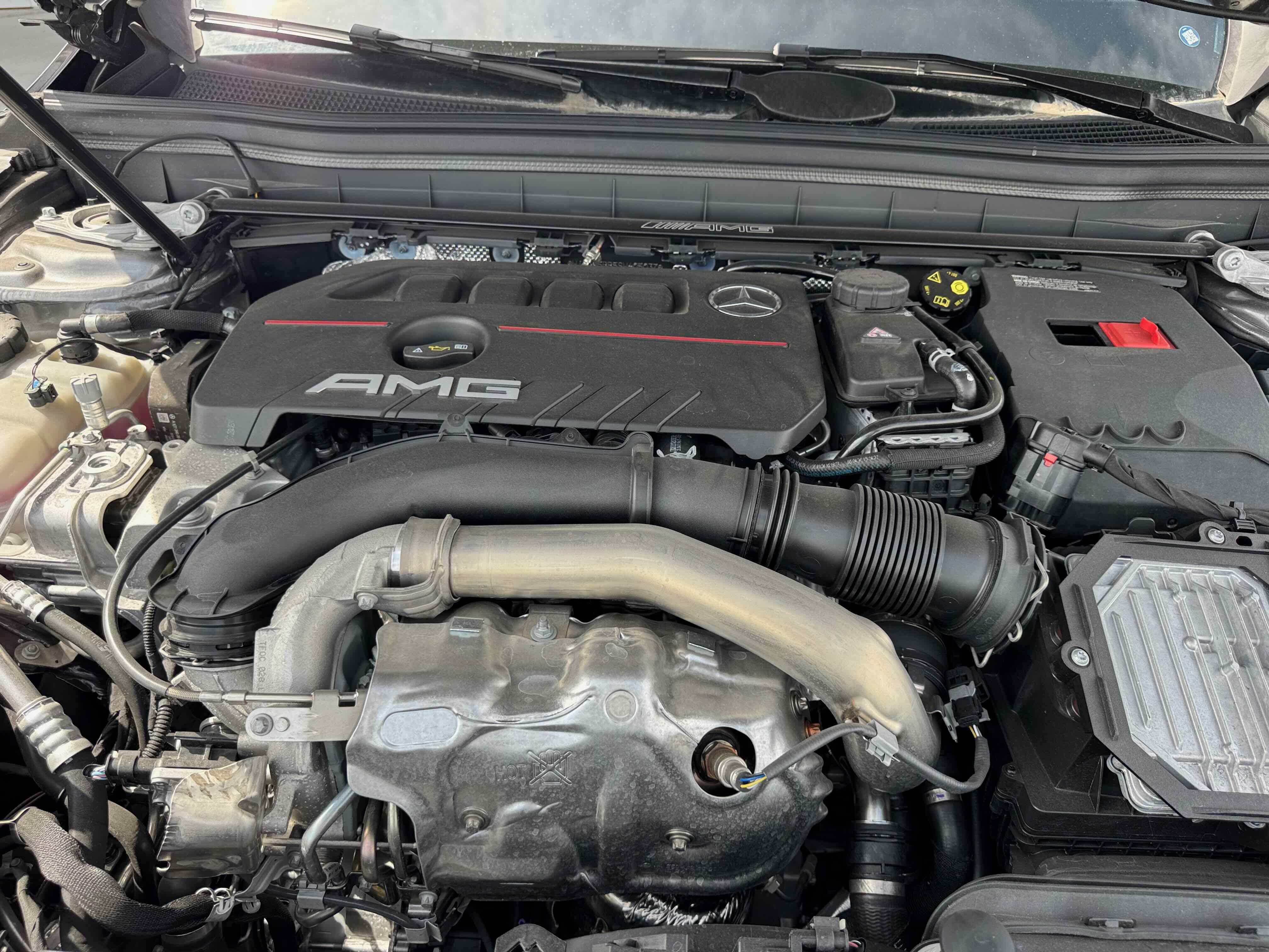 New 2025 Mercedes-Benz GLB 35 AMG 4MATIC image 32