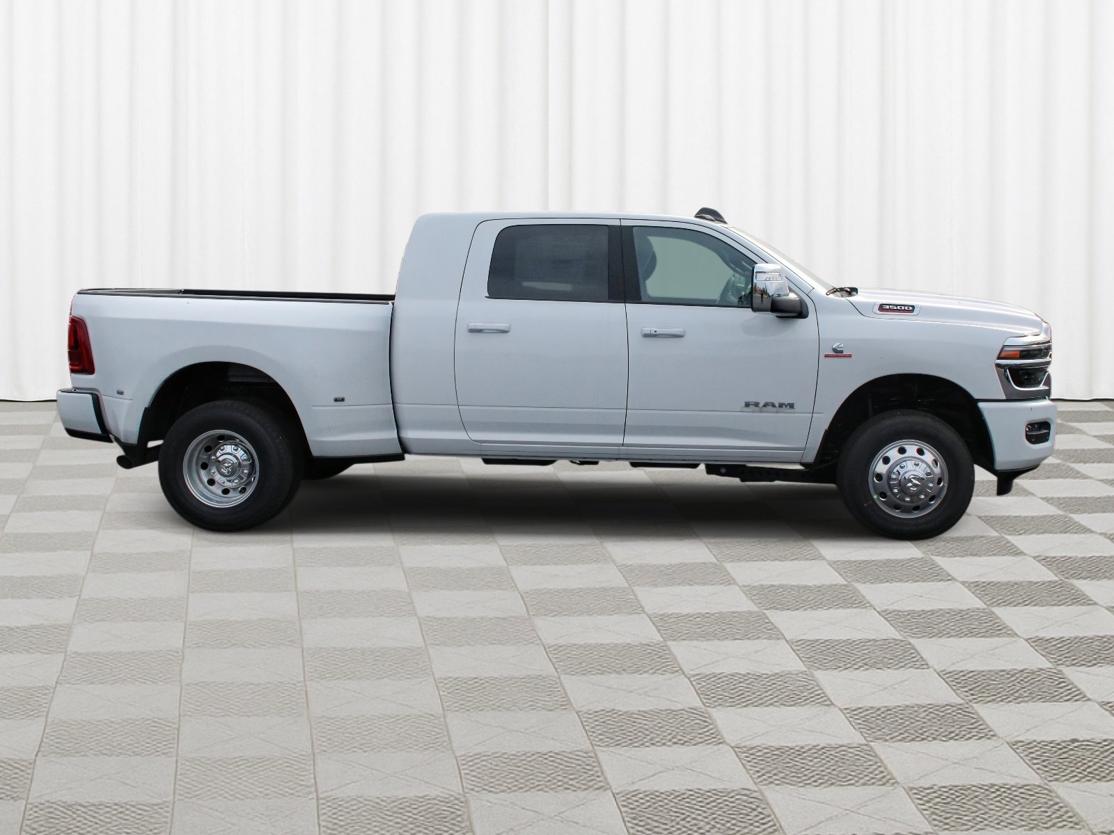 New 2026 RAM 3500 Laramie image 30