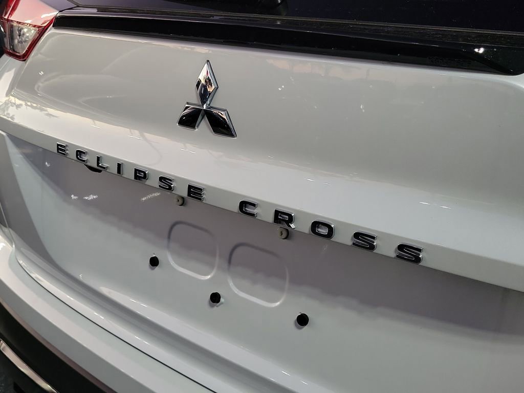 New 2026 Mitsubishi Eclipse Cross SEL image 7