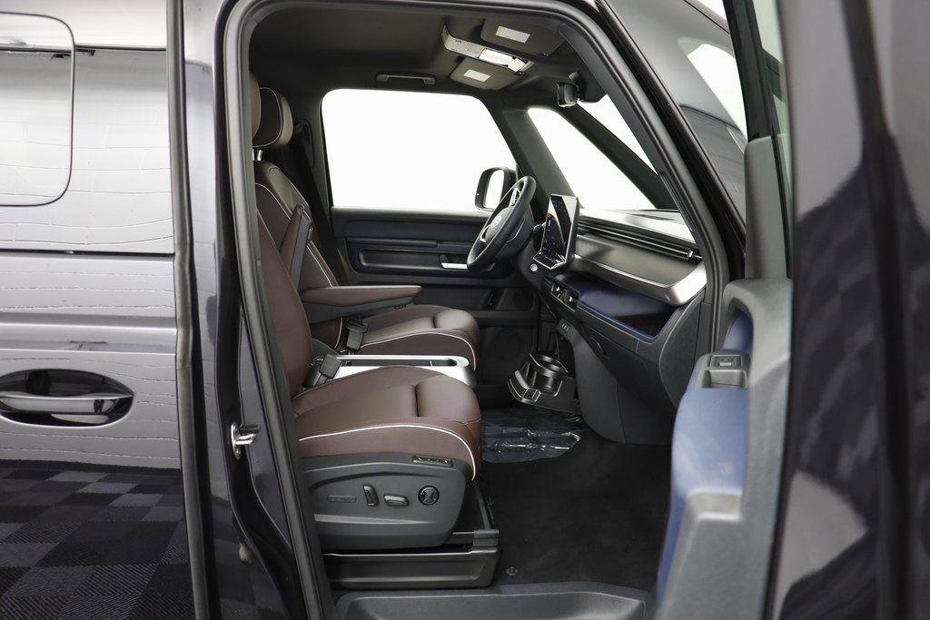 New 2025 Volkswagen ID. Buzz Pro S image 24