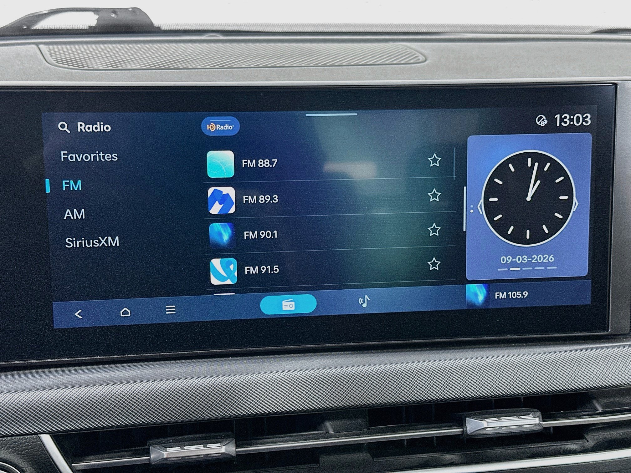 Used 2025 Hyundai Sonata SEL FWD image 21