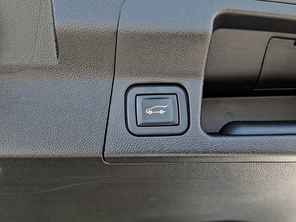 Used 2020 GMC Acadia Denali w/ Trailering Package image 32