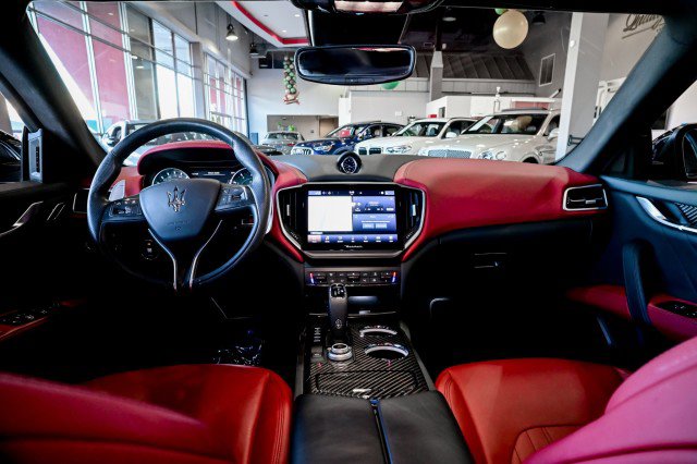 Used 2022 Maserati Ghibli Modena Q4 image 27