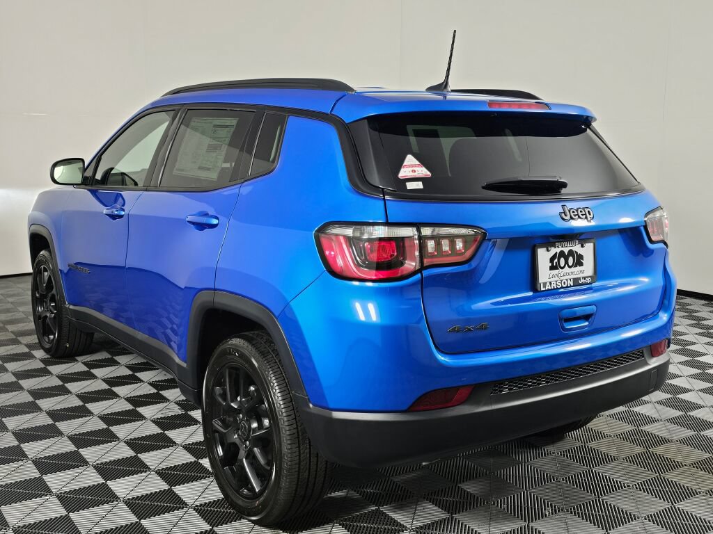 New 2026 Jeep Compass Latitude AWD/4WD image 6