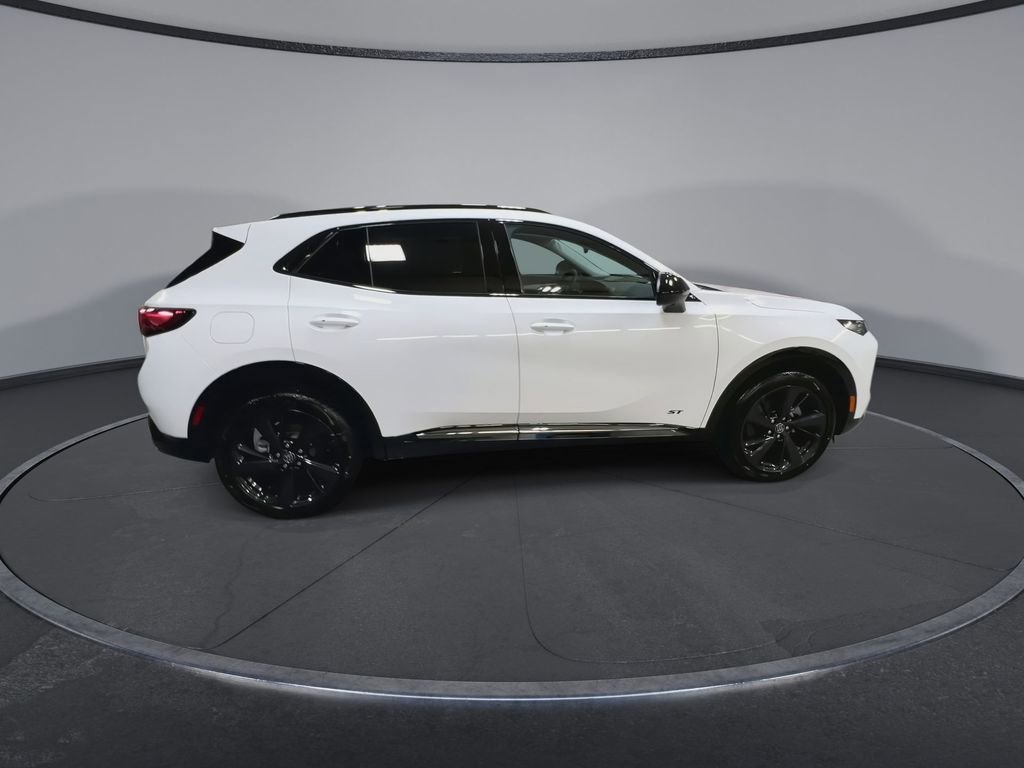 New 2025 Buick Envision Sport Touring image 9