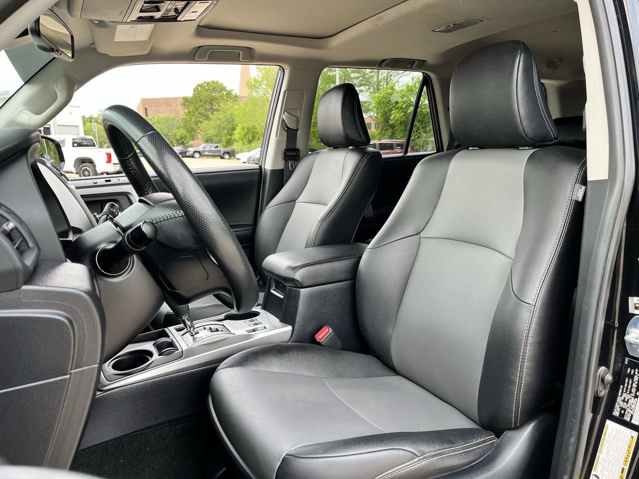 Used 2023 Toyota 4Runner SR5 Premium w/ Moonroof Package RWD image 23