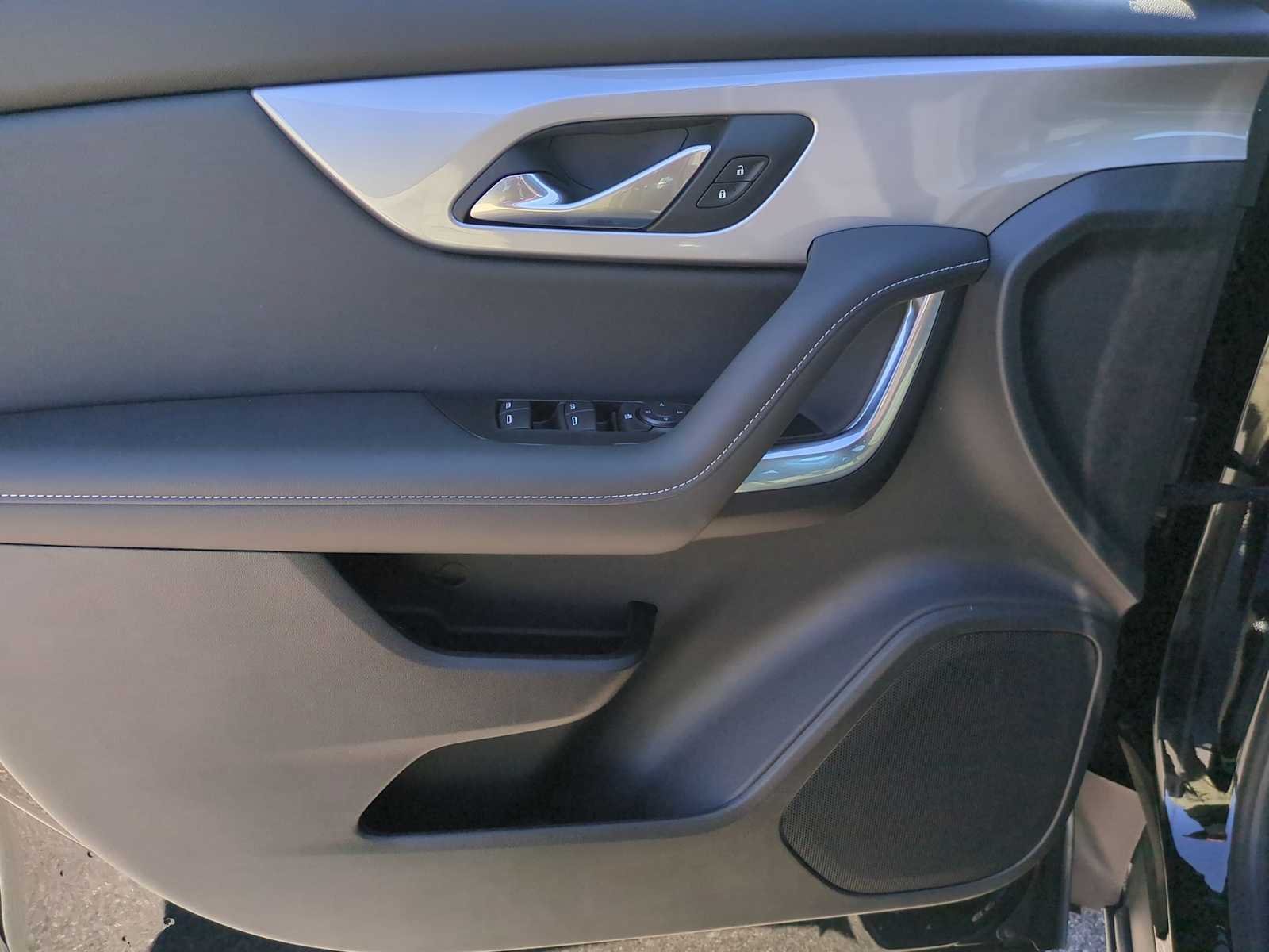 New 2026 Chevrolet Blazer LT FWD image 10