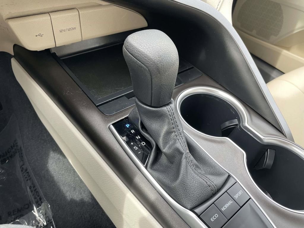 Used 2024 Toyota Camry LE image 42