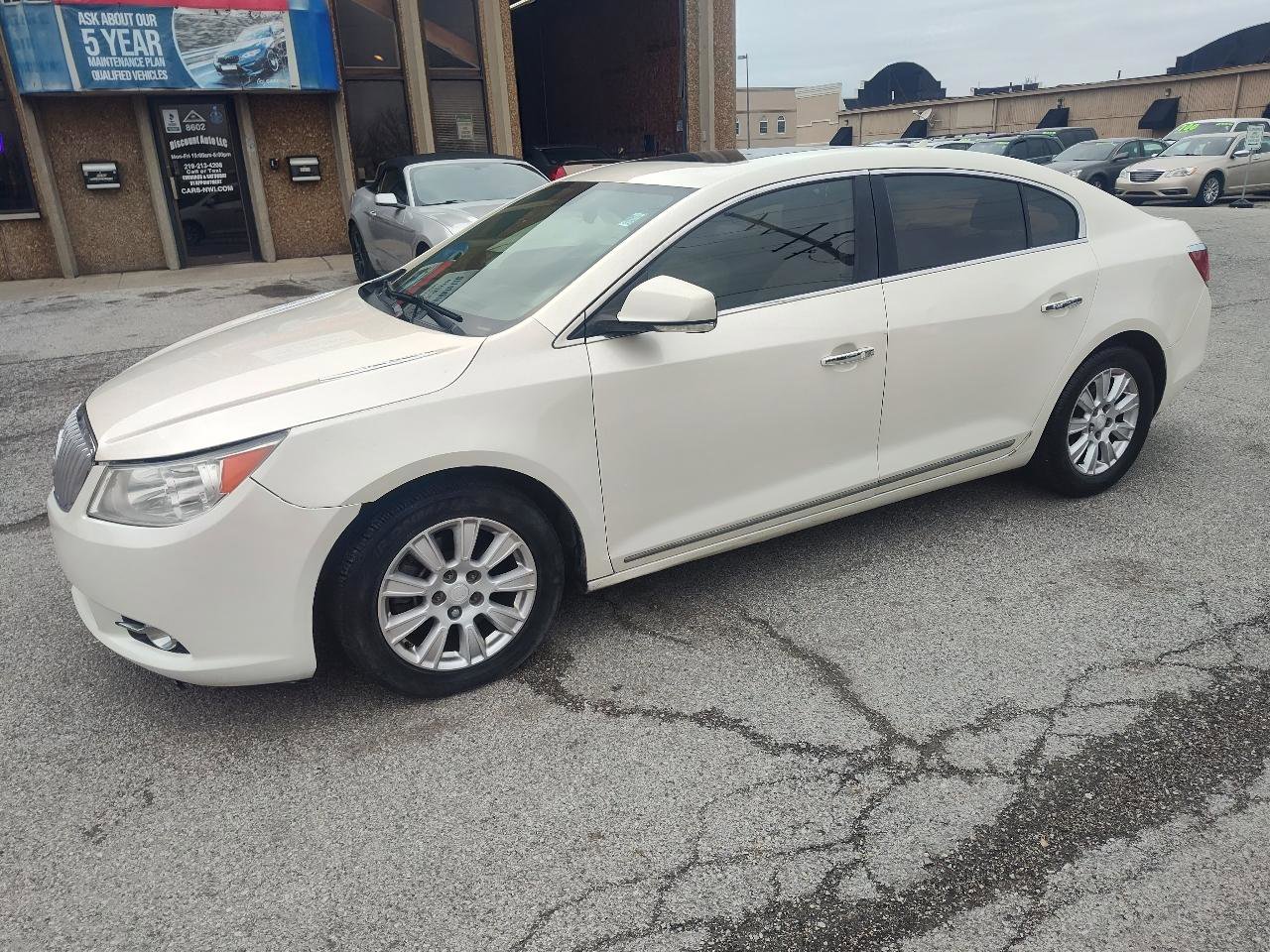 Used 2012 Buick LaCrosse Premium image 4