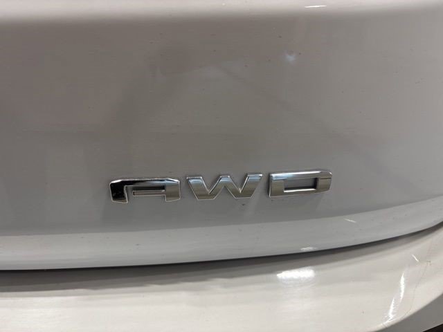 Certified 2024 GMC Terrain SLE image 18