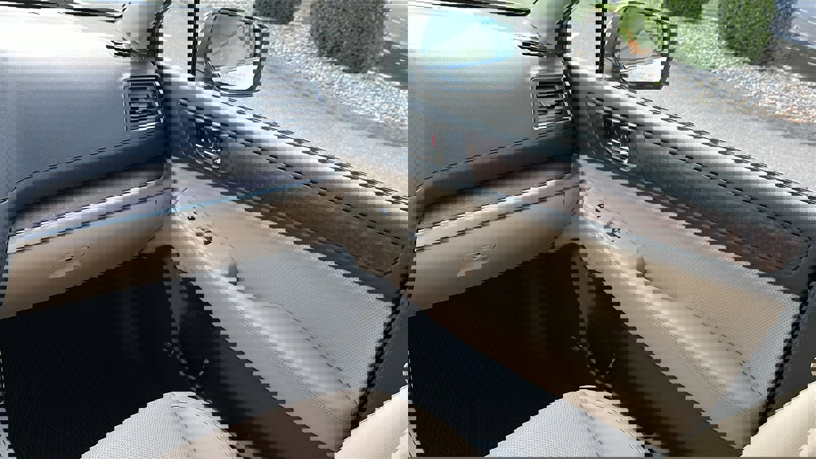 Used 2016 Subaru Outback 3.6R Limited image 23