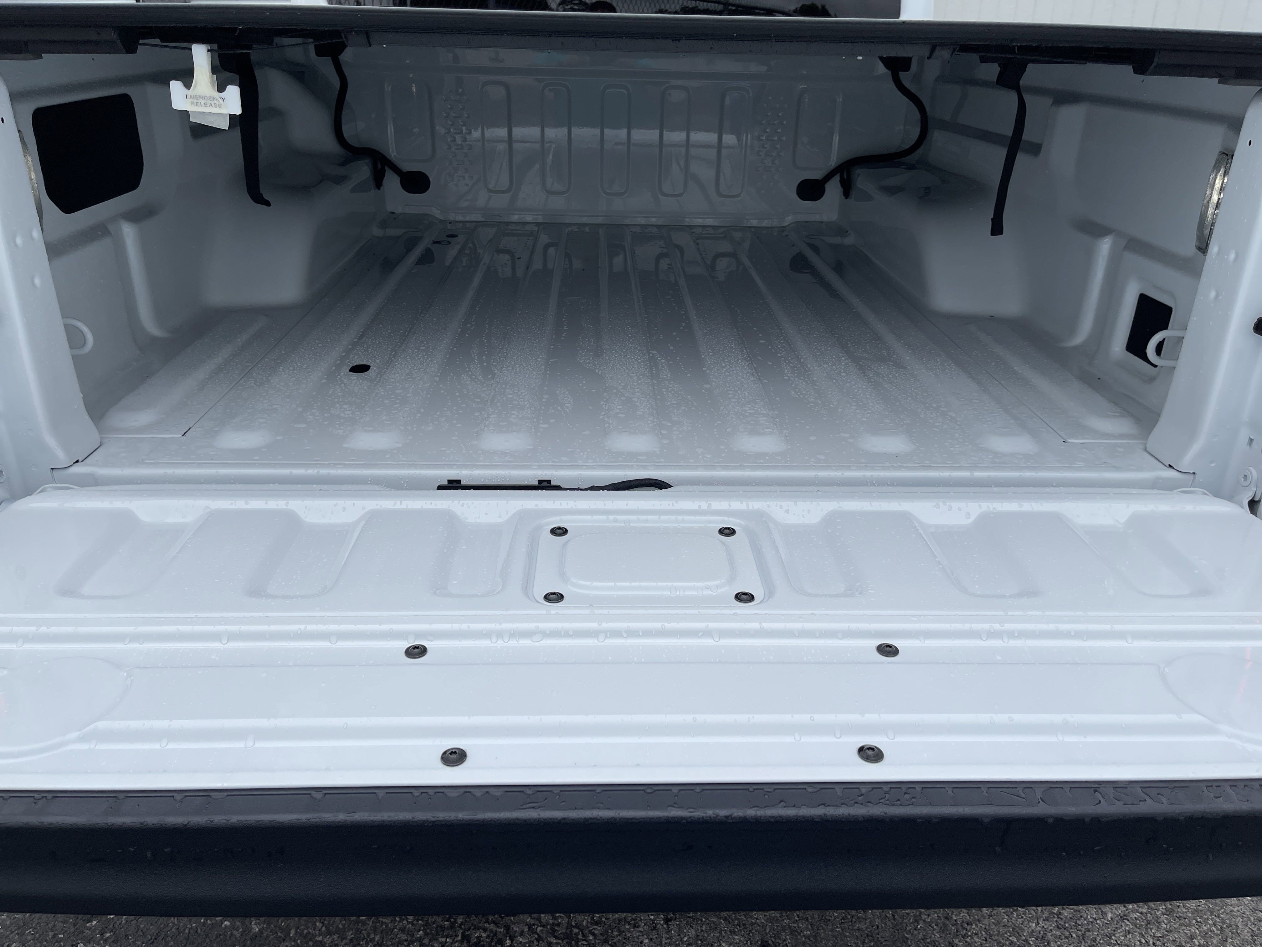 New 2025 Jeep Gladiator Mojave image 9
