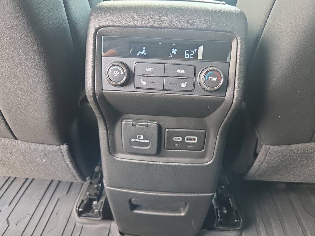 Used 2023 GMC Acadia SLT w/ Preferred Package AWD/4WD image 25