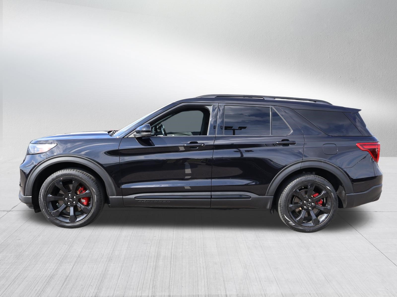Used 2023 Ford Explorer ST w/ Equipment Group 401A AWD/4WD image 4