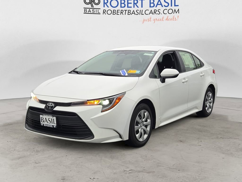 Used 2023 Toyota Corolla LE