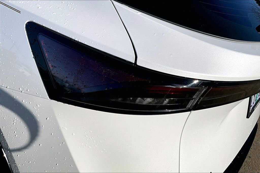 Used 2023 Nissan Ariya FWD image 29