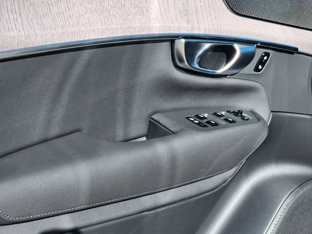New 2026 Volvo XC90 B6 Ultra w/ Protection Package AWD/4WD image 9