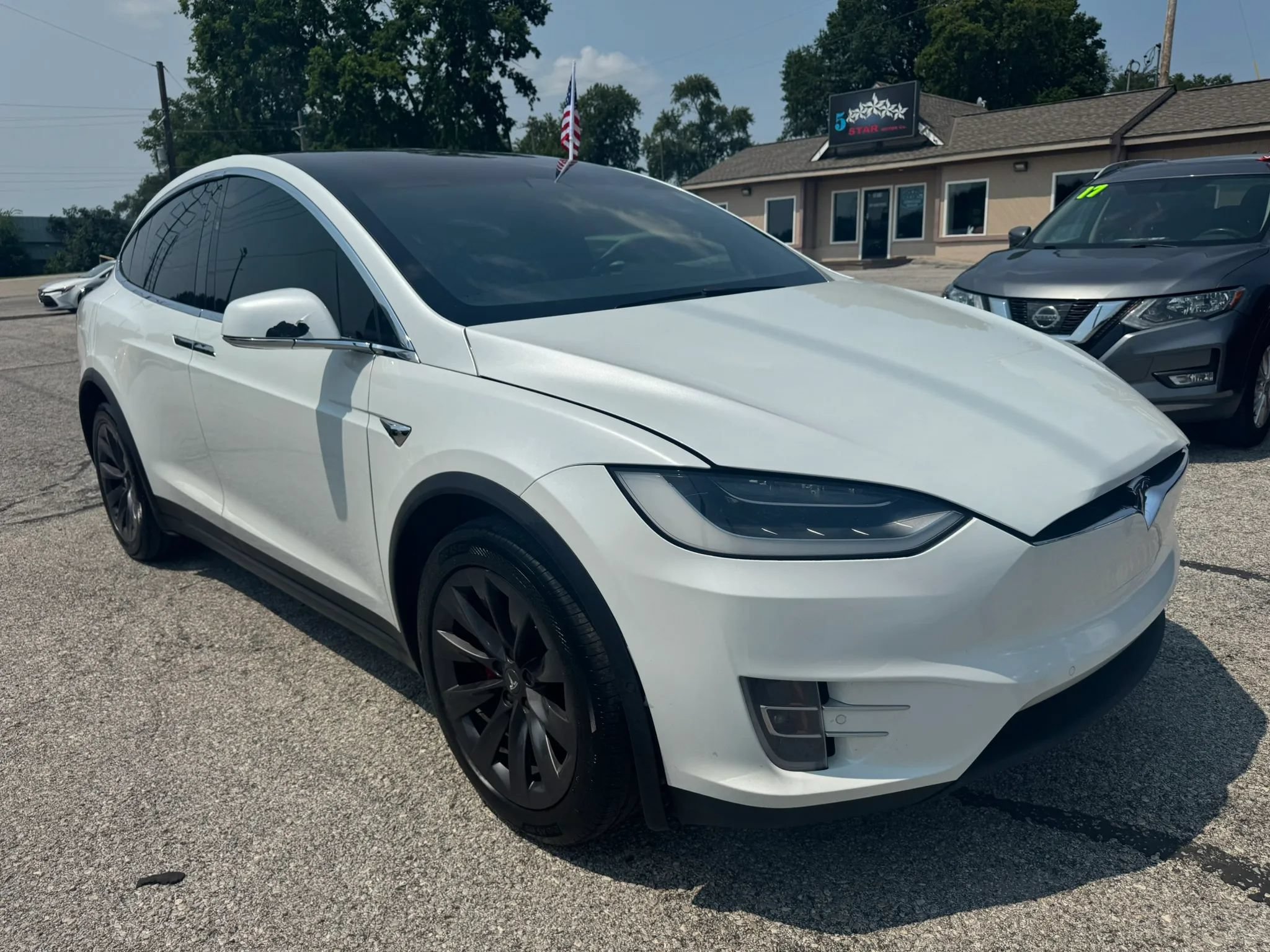 Used 2018 Tesla Model X P100D AWD/4WD image 1