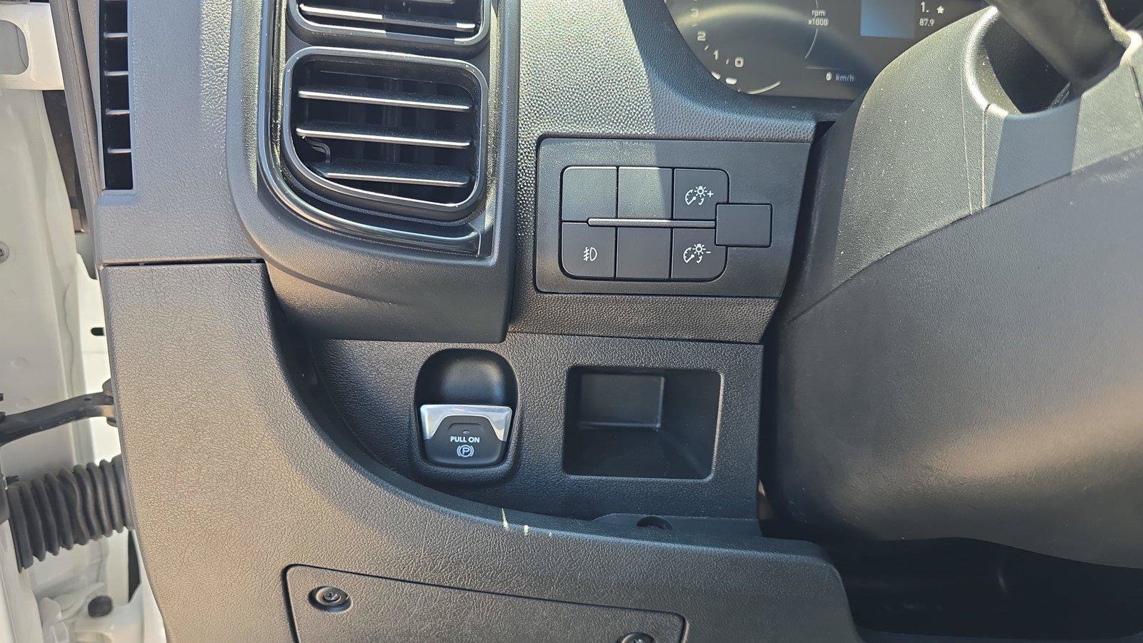 Used 2025 RAM ProMaster 2500 w/ U-Haul Equipment Group FWD image 21