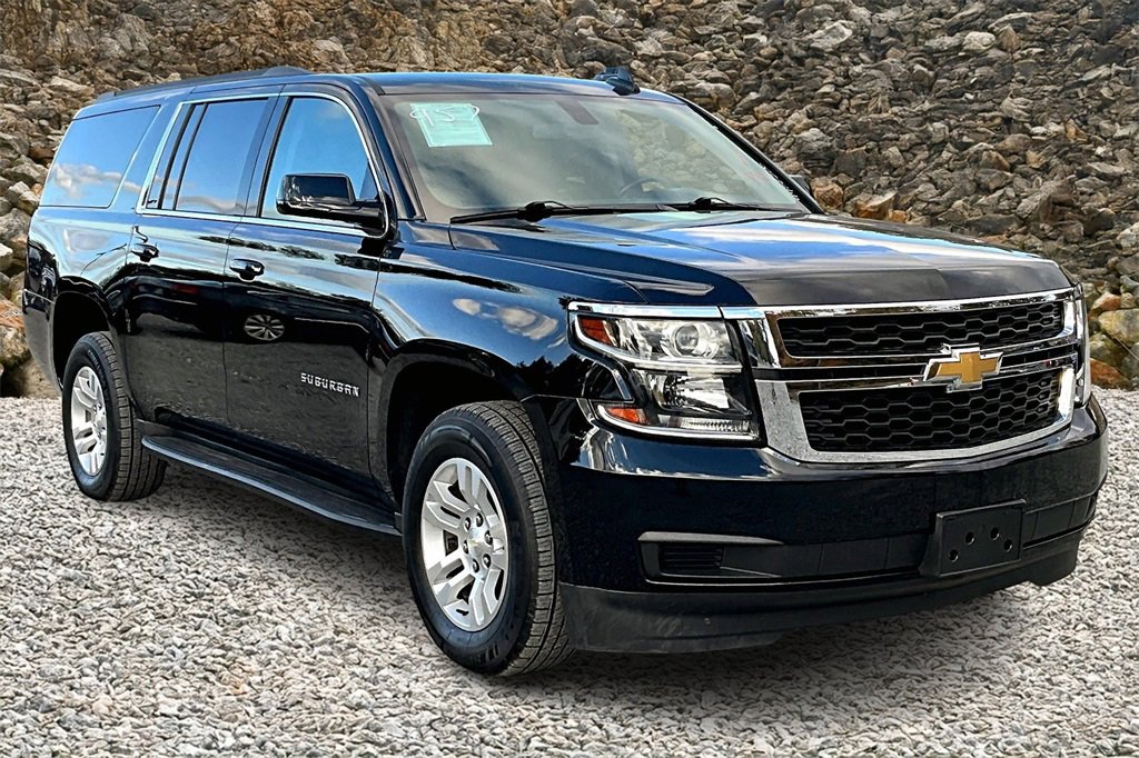 Used 2020 Chevrolet Suburban LS image 8