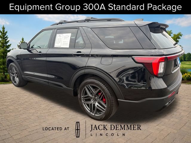 Used 2025 Ford Explorer ST-Line w/ Premium Package AWD/4WD image 5