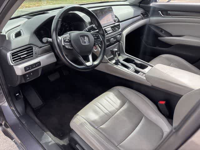 Used 2018 Honda Accord Touring image 9