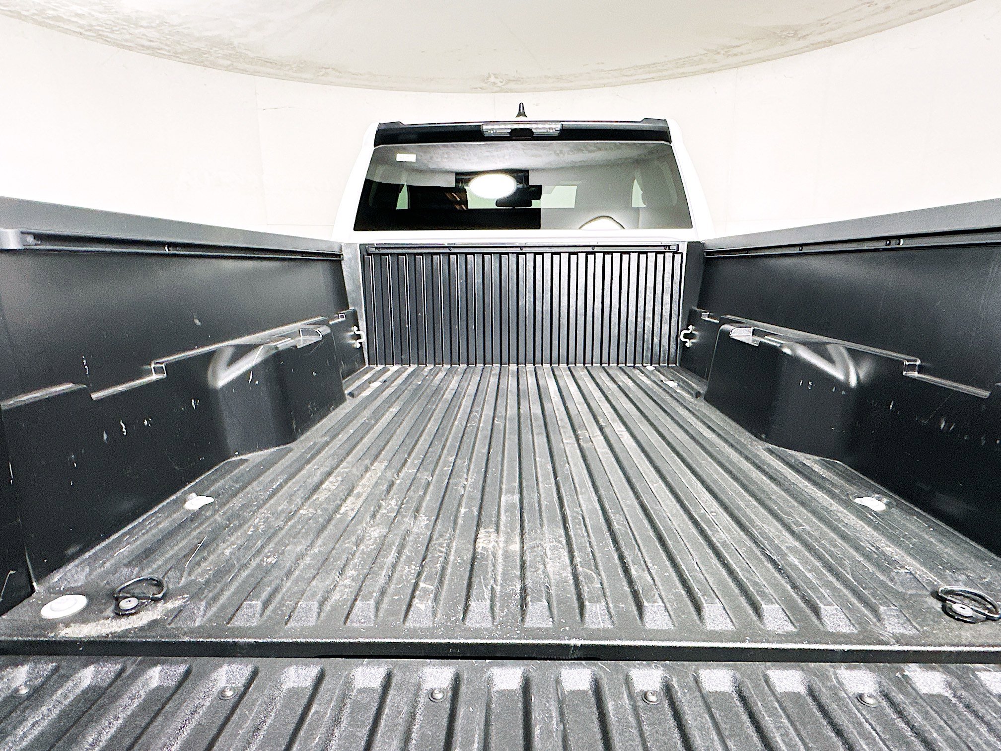 Certified 2024 Toyota Tacoma SR w/ Towing Package image 28