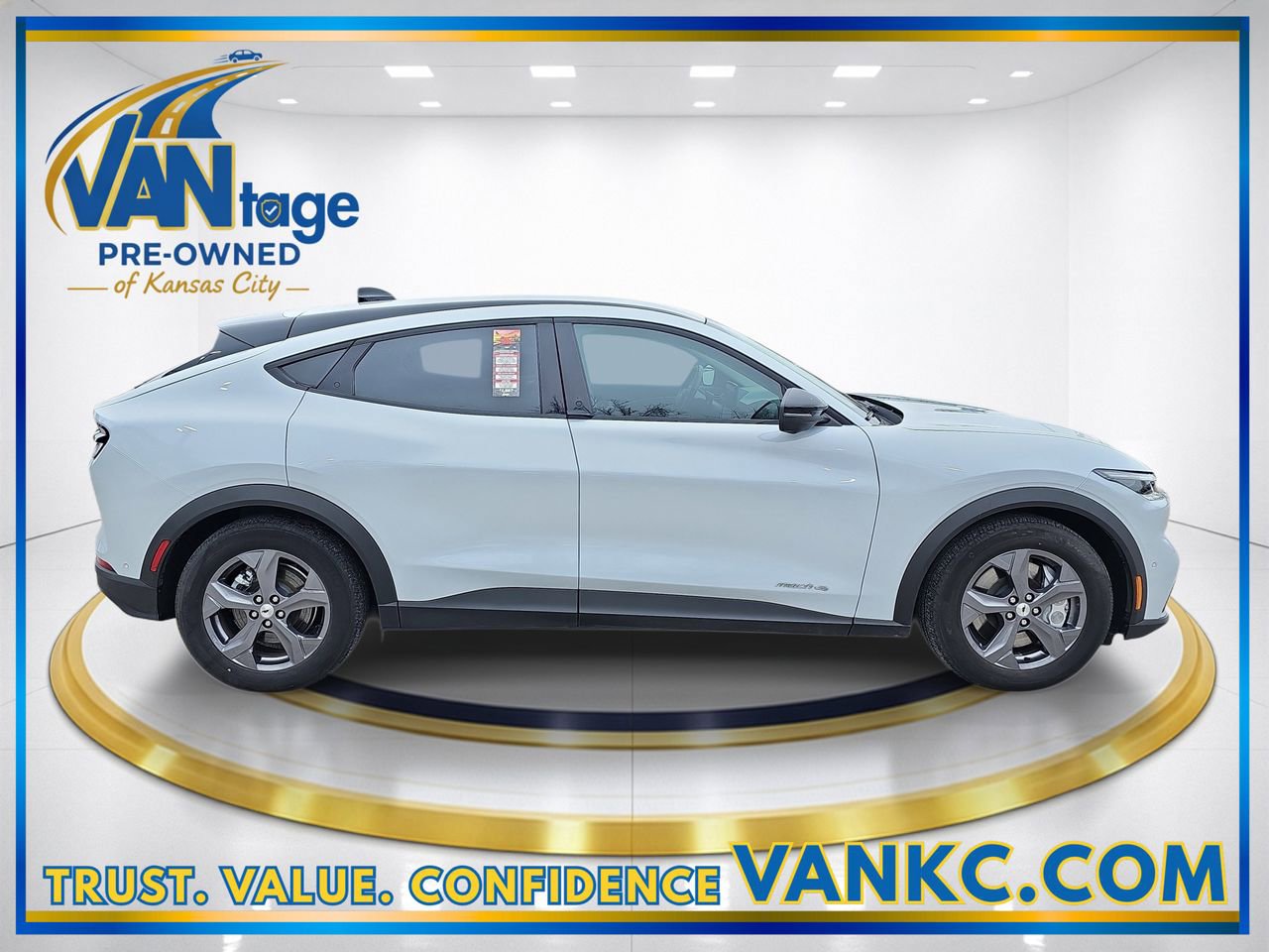 Used 2023 Ford Mustang Mach-E Select w/ Comfort Package Lite image 5