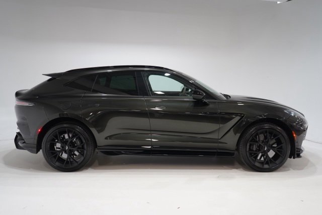Used 2025 Aston Martin DBX 707 image 8