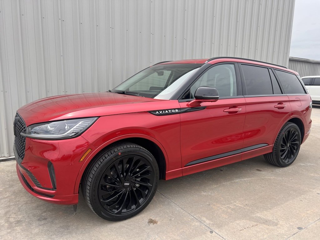 New 2025 Lincoln Aviator Reserve w/ Equipment Group 201A image 4