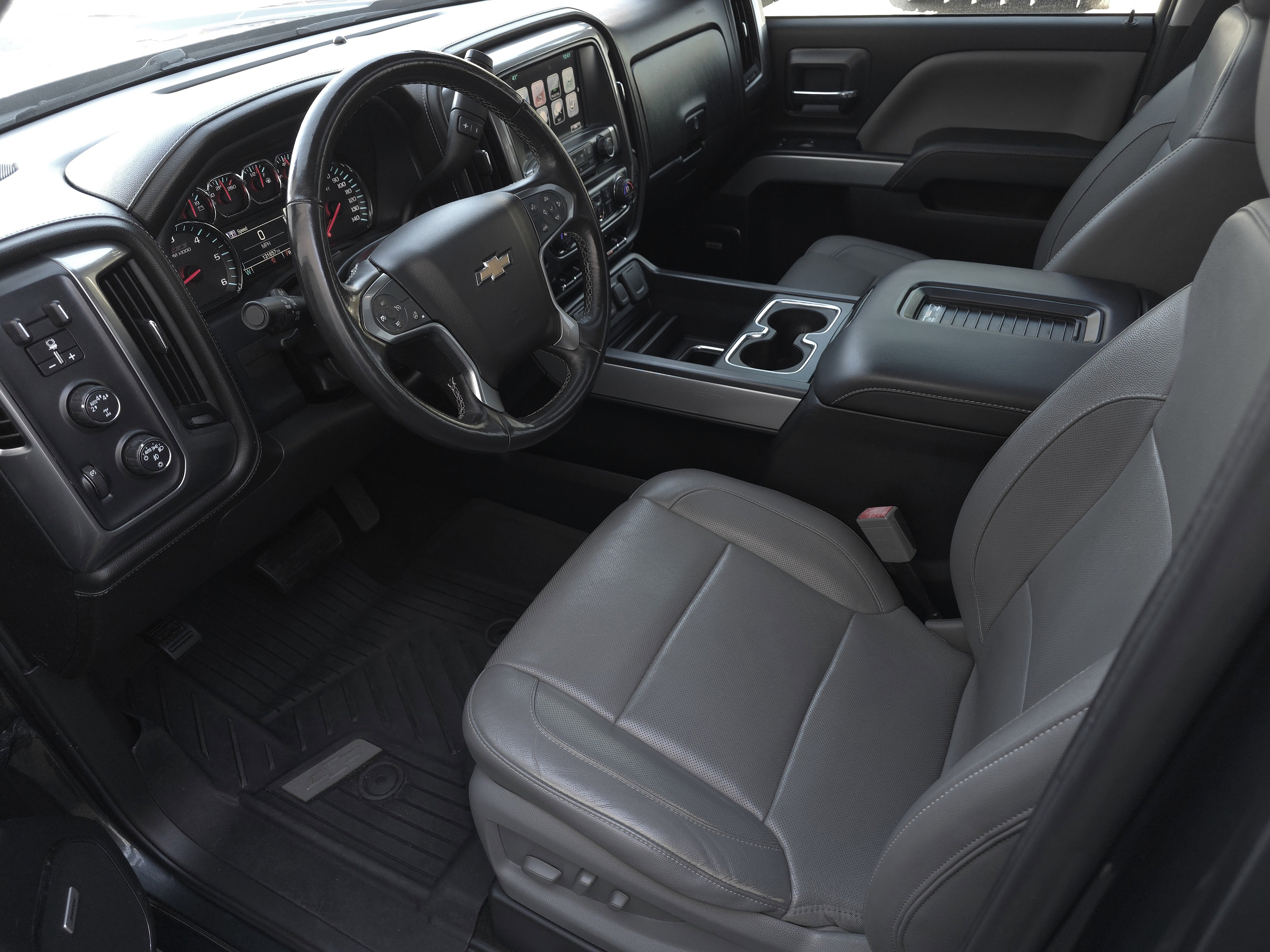 Used 2018 Chevrolet Silverado 1500 LTZ Z71 w/ LTZ Plus Package image 9