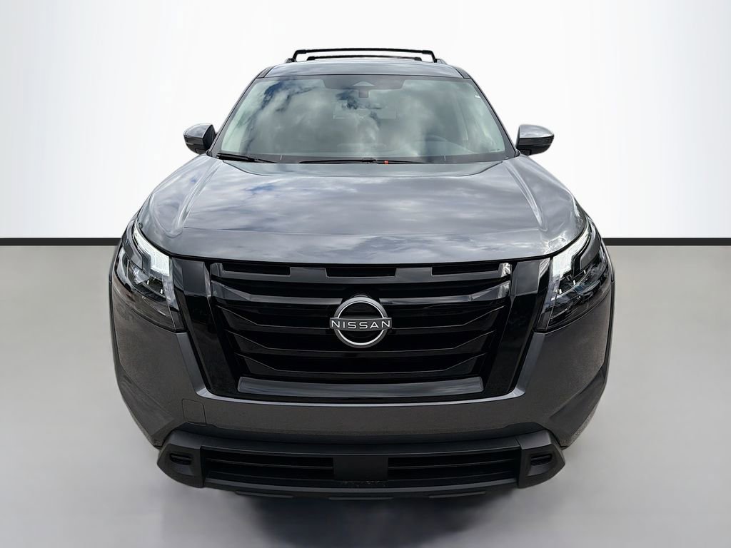 New 2025 Nissan Pathfinder SV w/ Black Appearance Package image 3