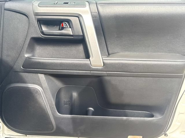 Used 2011 Toyota 4Runner Limited RWD image 20