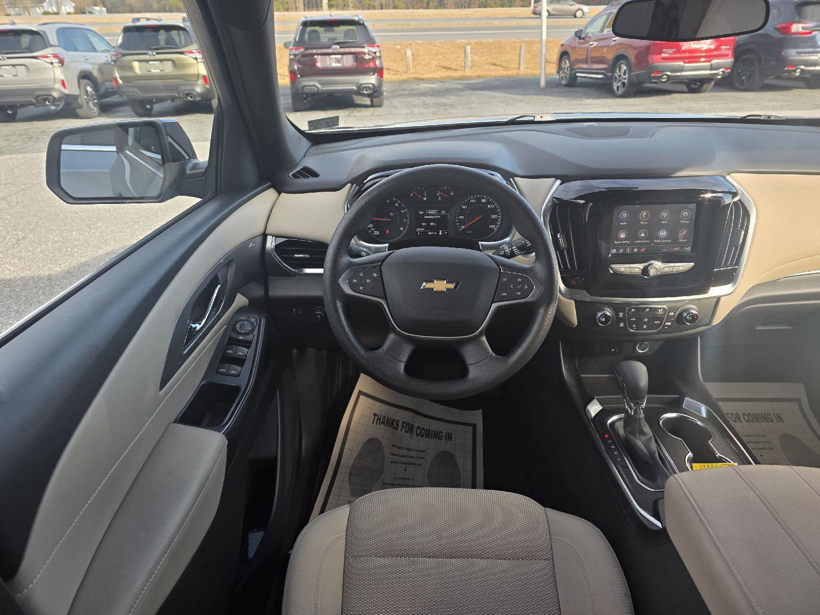 Used 2023 Chevrolet Traverse LS image 15