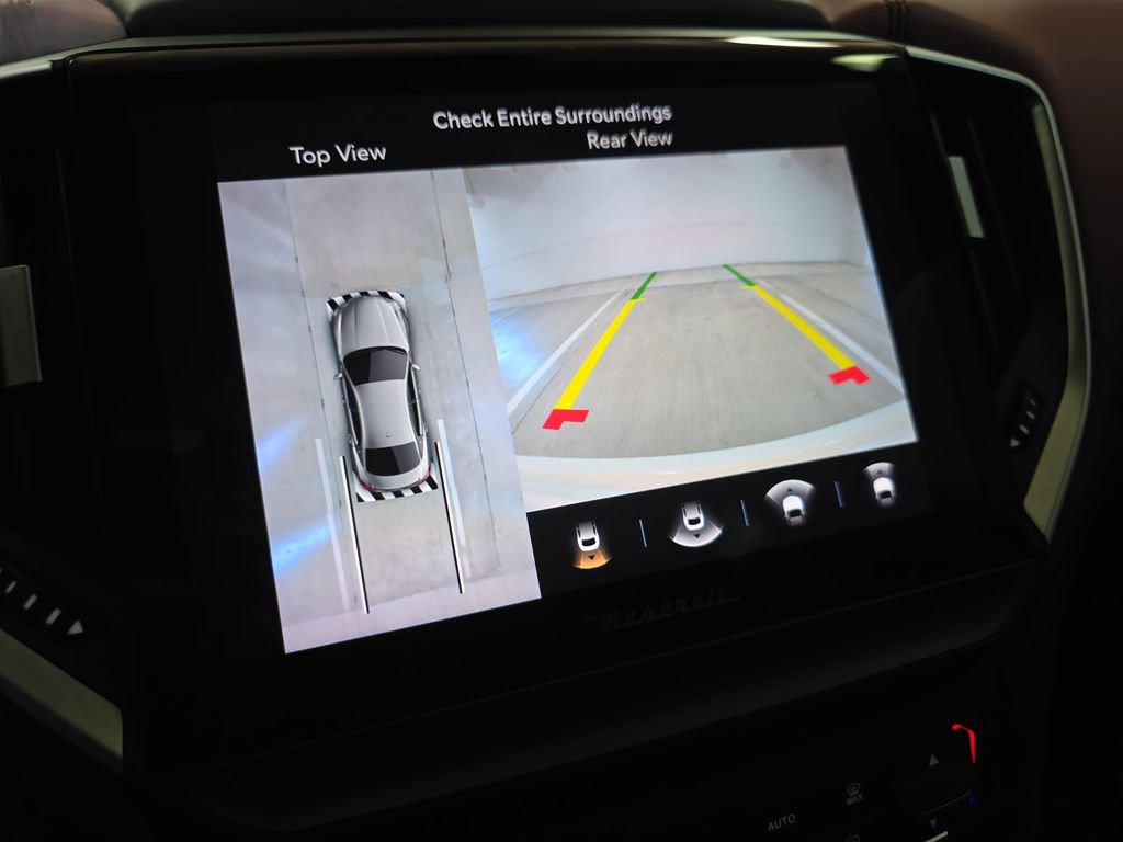 Used 2023 Maserati Ghibli Modena image 22